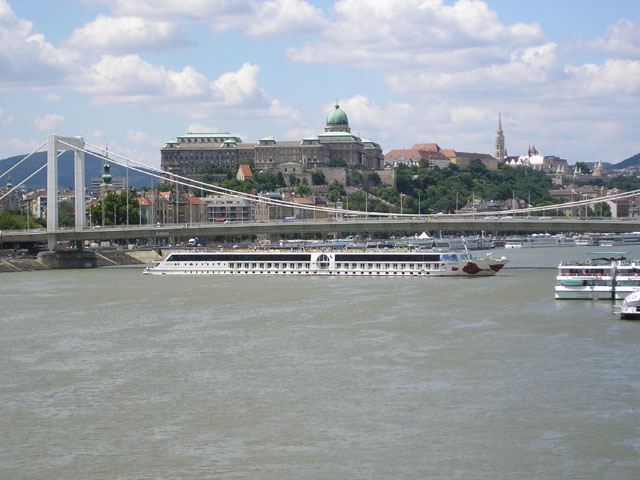 26 Budapešť, most Svobody  (Szabadság hid), Hradní vrch, 05.07.11